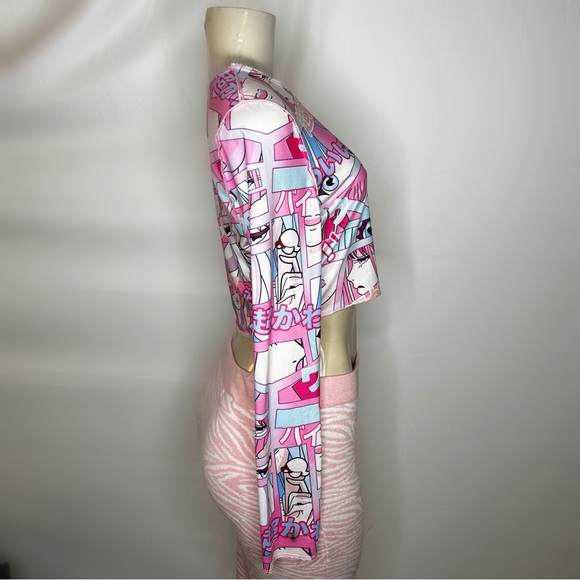 Pink kawaii long sleeve anime crop top, size L - Picture 2 of 4